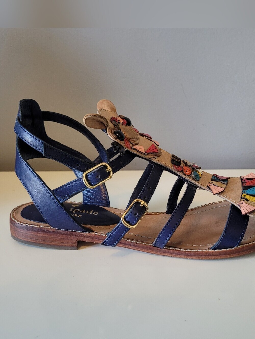 Kate Spade Sahara Camel Gladiator Flat Sandals, VGUC, Size 6 - Picture 8 of 11